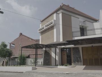 RUMAH SIAP HUNI FURNISHED di Kawasan Strategis Soekarno Hatta Dekat UNIVERSITAS ISLAM NUSANTARA