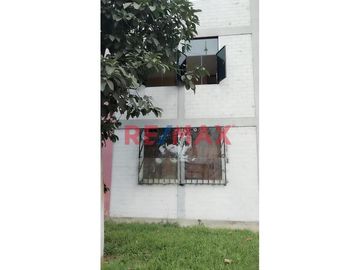 ✨ ¡Oportunidad única en Trujillo! ✨

Descubre tu próximo hogar en este acogedor departamento, ubicado en la privilegiada dirección de Av. Costa Rica