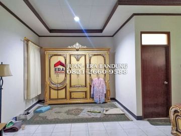 Rumah mewah dekat Mall Setrasari & Sutami