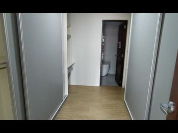 ALI MALL CUBAO SOCORRO 5-ROOMS 2-PARKING