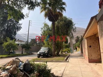 EXCELENTE INVERSION A BAJO PRECIO! 
SE VENDE TERRENO DE 283 m2 EN CONDOMINIO en la mejor zona de Chaclacayo.
Unica dueña, vende terreno con partida
