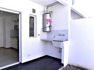 Venta de Duplex 3 AMBIENTES a Estrenar en Ituzaingo Norte