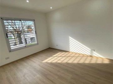 Venta de Duplex 3 AMBIENTES a Estrenar en Ituzaingo Norte