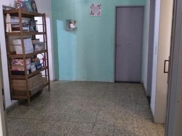 CASA 3 AMB. CON LOCAL *NUEVO VALOR*