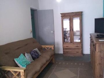CASA 3 AMB. CON LOCAL *NUEVO VALOR*