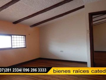 Casa de venta en 10 de agosto - 27 de febrero – código:16769