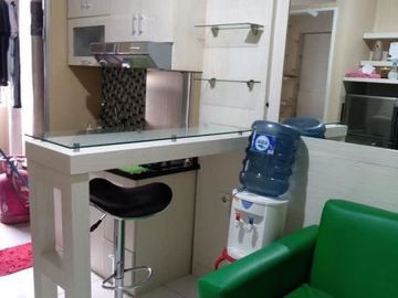 Apartemen green pramuka tahunan free IPL dan full furnished