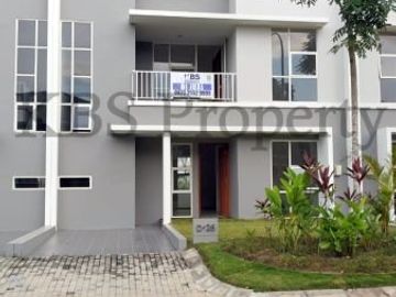 Dijual Rumah Type 141/180 Lokasi The Home - Batam