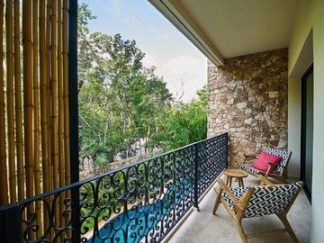Departamento en Venta en Tulum en Aldea Zama en la  Rivera Maya