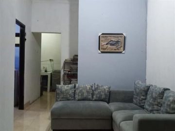 Rumah Second 2 Lnt, LT 75 m&sup2;, Rp 740 Juta, di Beji, Depok. K