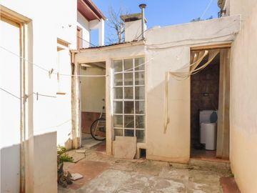 Casa en PH al frente, 3 habitaciones. En venta. Tandil