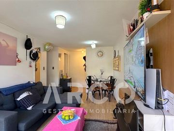 En venta 3 dorm. con patio de luz y terraza +Estacionamiento