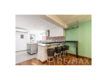 Vendo Lindo, Moderno Y Acogedor Departamento En Chacarilla. ¡Con Acabados De Primera!El Departamento Está Ubicado En La Cuadra 11 De La Av. Velasco As