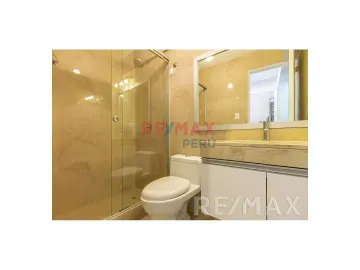Vendo Lindo, Moderno Y Acogedor Departamento En Chacarilla. ¡Con Acabados De Primera!El Departamento Está Ubicado En La Cuadra 11 De La Av. Velasco As