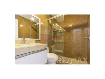 Vendo Lindo, Moderno Y Acogedor Departamento En Chacarilla. ¡Con Acabados De Primera!El Departamento Está Ubicado En La Cuadra 11 De La Av. Velasco As