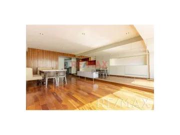 Vendo Lindo, Moderno Y Acogedor Departamento En Chacarilla. ¡Con Acabados De Primera!El Departamento Está Ubicado En La Cuadra 11 De La Av. Velasco As