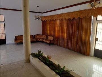 GANGA! SE VENDE CASA EN LA ALAMEDA 4934VK