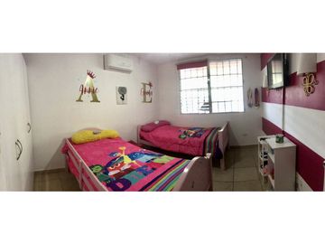 SE VENDE CASA EN BRISAS DEL GOLF OCCIDENTE EN $205,000 AM