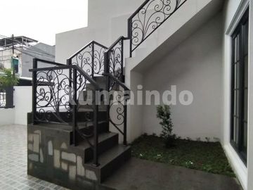 Dijual Rumah Siap Huni Dekat Mall Kalibata Pejaten Pasar Minggu Jakarta Selatan