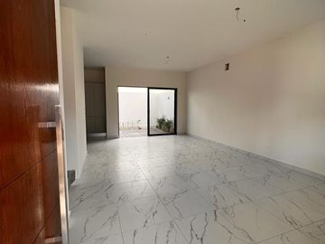 CASA EN VENTA EN CIUDAD DEL CARMEN, QUINTA ROO