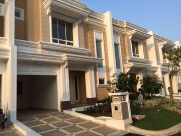 Rumah Flamingo 2 Lantai Sumarecon Gading Serpong