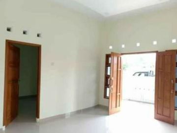Rumah baru utara kampus UMY gamping