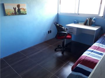 Hermoso Chalet de Corte Moderno en Barrio Jardín de Peralta Ramos!
