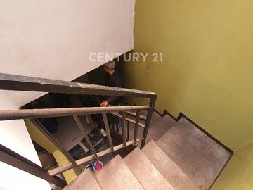 Rumah 1LT, Siap Huni Baru Dicat, Garasi 2mobil, Arcamanik Bandung