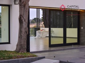 Quinta de Lujo  con Gran Jardín Para Eventos