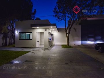 Quinta de Lujo  con Gran Jardín Para Eventos