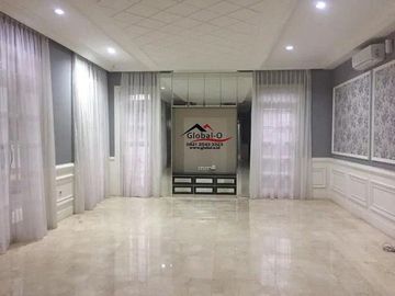 Disewakan Rumah LUX Ampera bangunan baru & swimming pool.