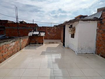 CASA EN VENTA POBLADO 1 BARRIO EL PONDAJE