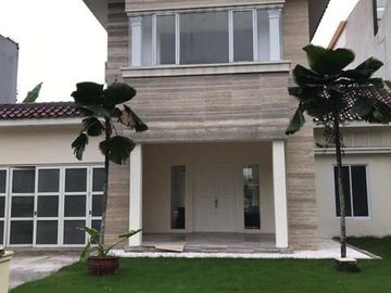DIJUAL RUMAH BAGUS LANTAI MARMER SIAP HUNI DI SUTERA LAVENDER ALAM SUTERA
