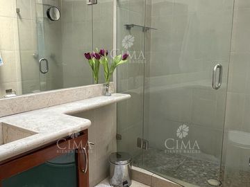 Venta Casa en  San José de La Montaña, Huitzilac - V316