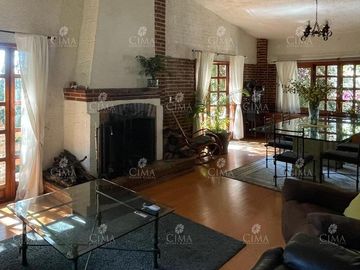 Venta Casa en  San José de La Montaña, Huitzilac - V316