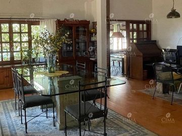 Venta Casa en  San José de La Montaña, Huitzilac - V316