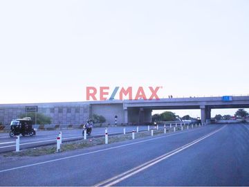 🔎¿Buscas un terreno amplio, bien ubicado y con gran proyección comercial o industrial? ¡Esta es tu oportunidad!

💡Ubicado en la Vía de Evitamiento E