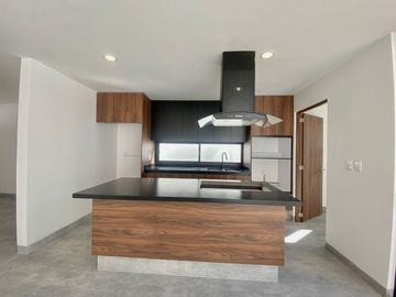 VENTA DE CASA EN ACANTHA, ZIBATA.