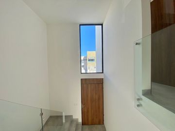 VENTA DE CASA EN ACANTHA, ZIBATA.