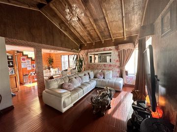 Casa en Venta en Sector Altos de Chiguayante