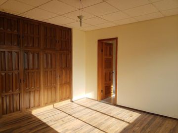 Casa - Paute