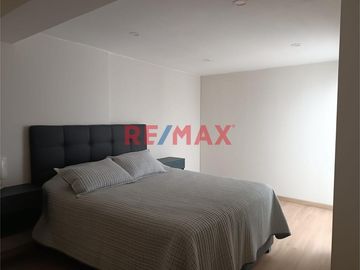 PRECIOSO DEPARTAMENTO ESTRENO 1ER PISO FRENTE A PARQUE ENTREGA INMEDIATA SURCO!
NO PAGA ALCABALA!
Oportunidad: ¡Vive frente a la naturaleza sin sali
