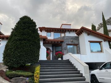 Casa Recien remodelada