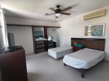 PRECIOSO DEPARTAMENTO PENTHOUSE EN LA PLAYA DE SAN BENITO
