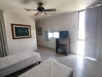 PRECIOSO DEPARTAMENTO PENTHOUSE EN LA PLAYA DE SAN BENITO