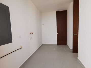 Casa en Venta en Mérida, Privada Fiora Residencial, Cholul (Mod. Lily)