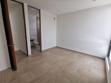 Casa en Venta en Mérida, Privada Fiora Residencial, Cholul (Mod. Lily)