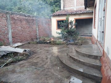 Casa en Venta  Como Terreno en Armeria, Colima