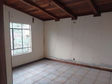 Casa en Venta  Como Terreno en Armeria, Colima