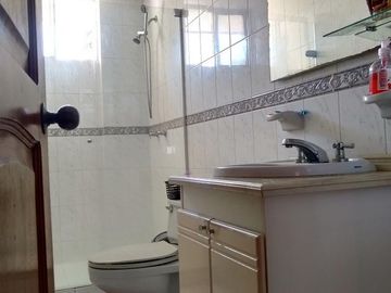 apartamento en venta en altos de riomar. Cod V11313